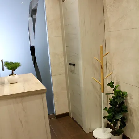 דירה Cozy By The Sea